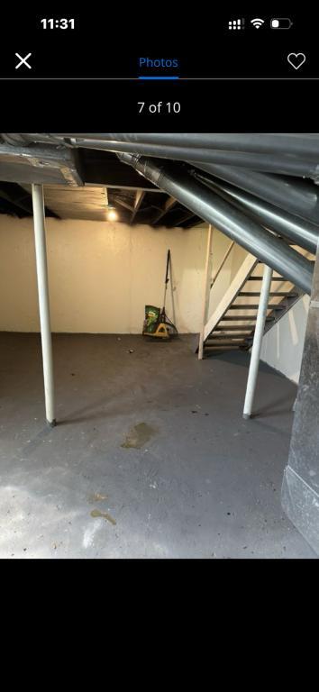 Photo - 9010 Rutherford St