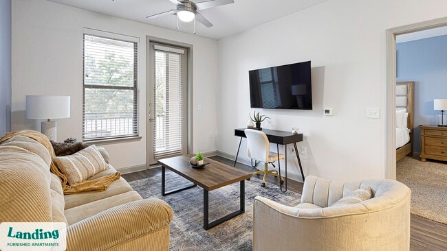 Photo - 2800 NE Green Oaks Blvd Unit 2209.1412336