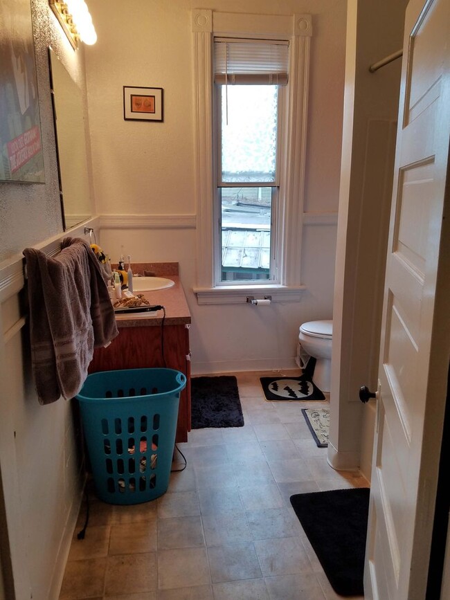 Photo - 517 N 21st St Unidad 519A