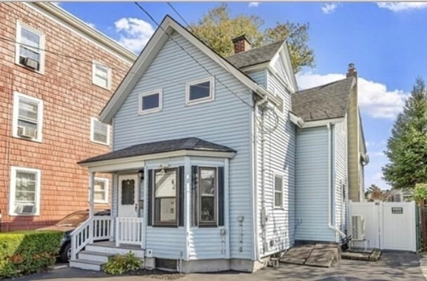 Photo - 106 Goodridge St