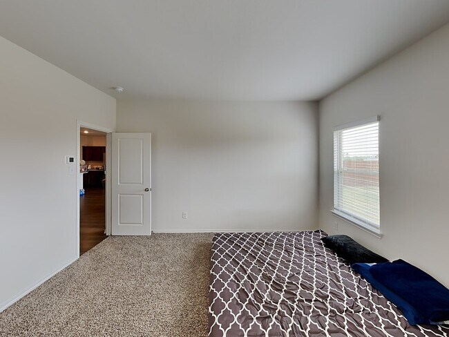 Photo - 713 Glover Dr