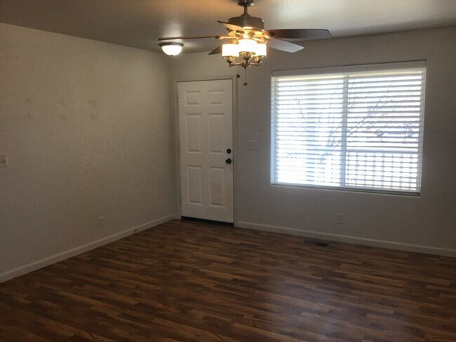 Photo - <b>Three Bedroom Two Bath Behind Smith's <br><Br>