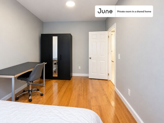 Room in Shared 4 bed/2 bath home in Prospect Lefferts Gardens