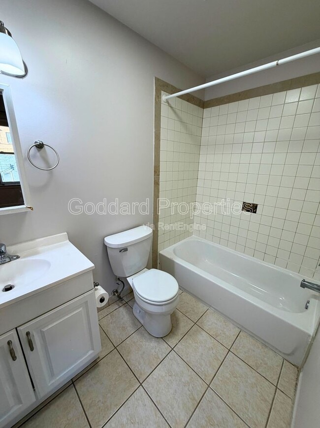Photo - 12 E 22nd St