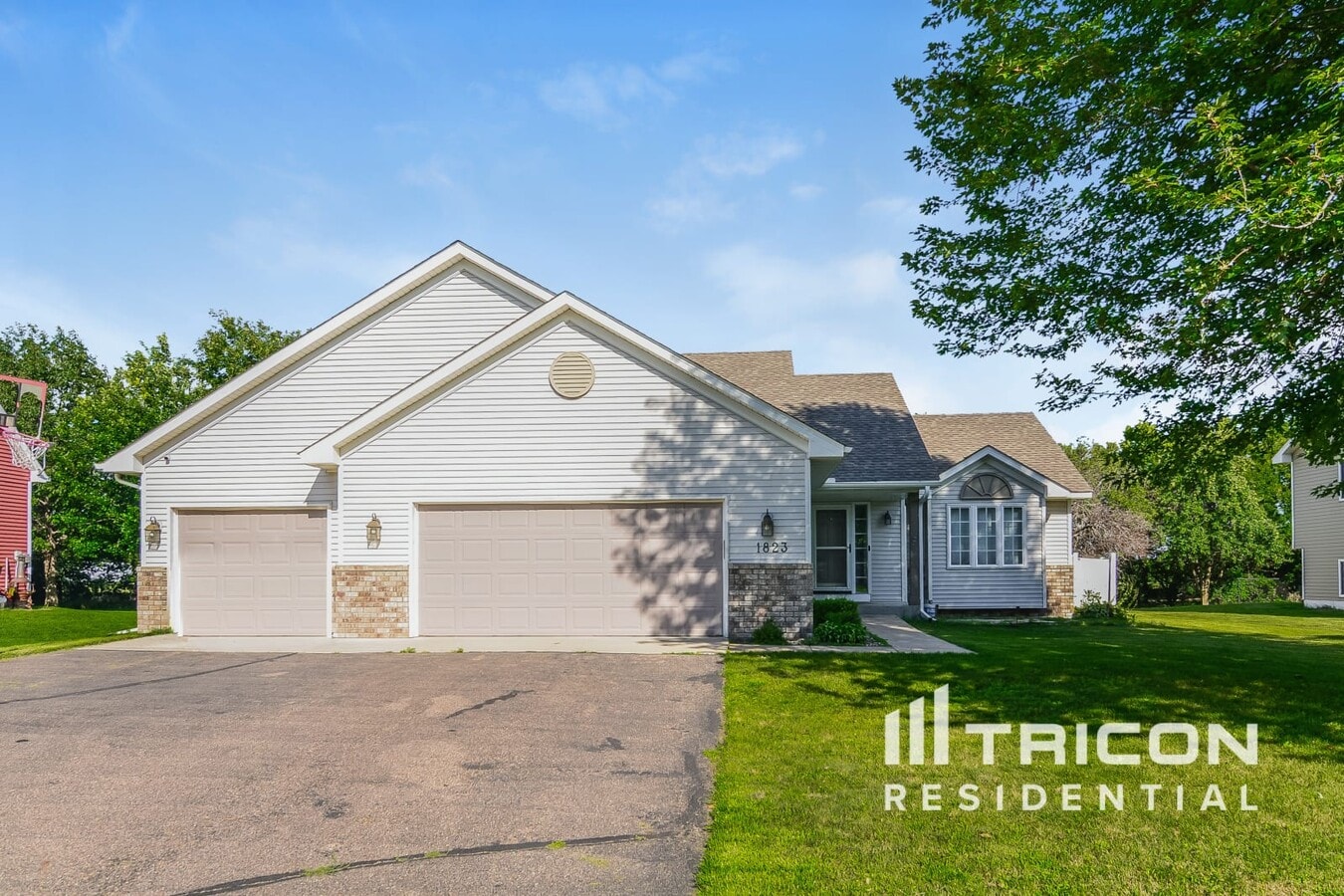 Photo - 1823 Evergreen Ln