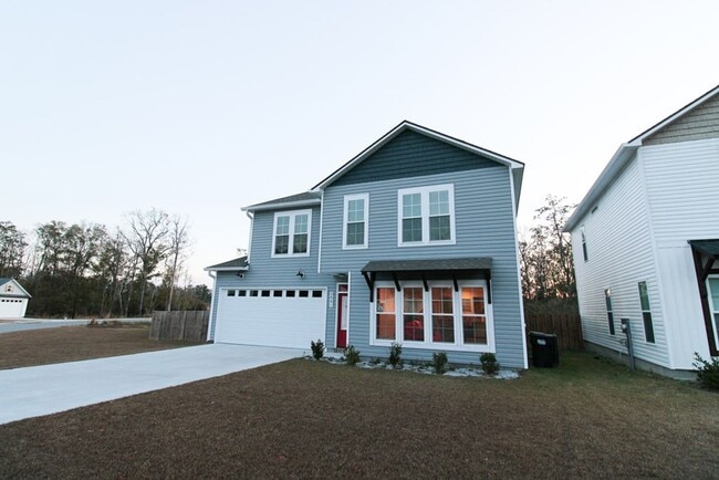 Photo - 2 story home in Hahira