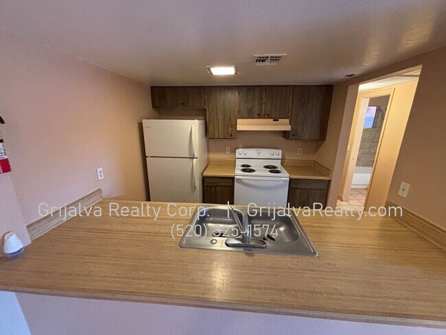 Photo - 2131 N Margaret Ave Unit B