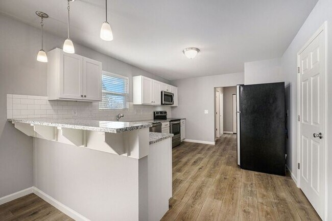 Photo - 7119 Montego Bay St