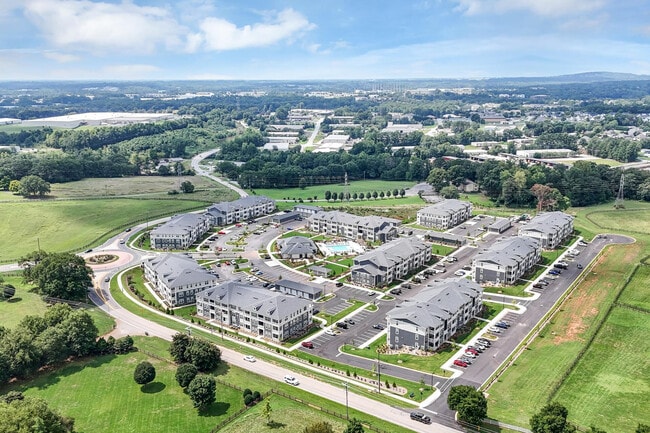 The Shoals apartments — community photo