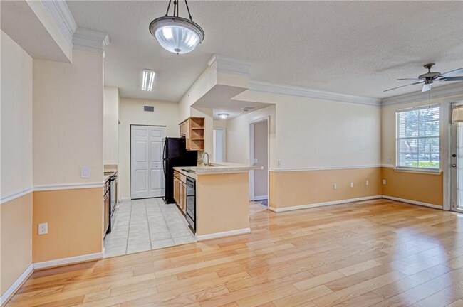 Photo - 9833 Baywinds Dr Unit 7102