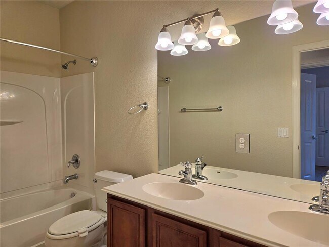 Photo - 143 Wild Turkey Cove