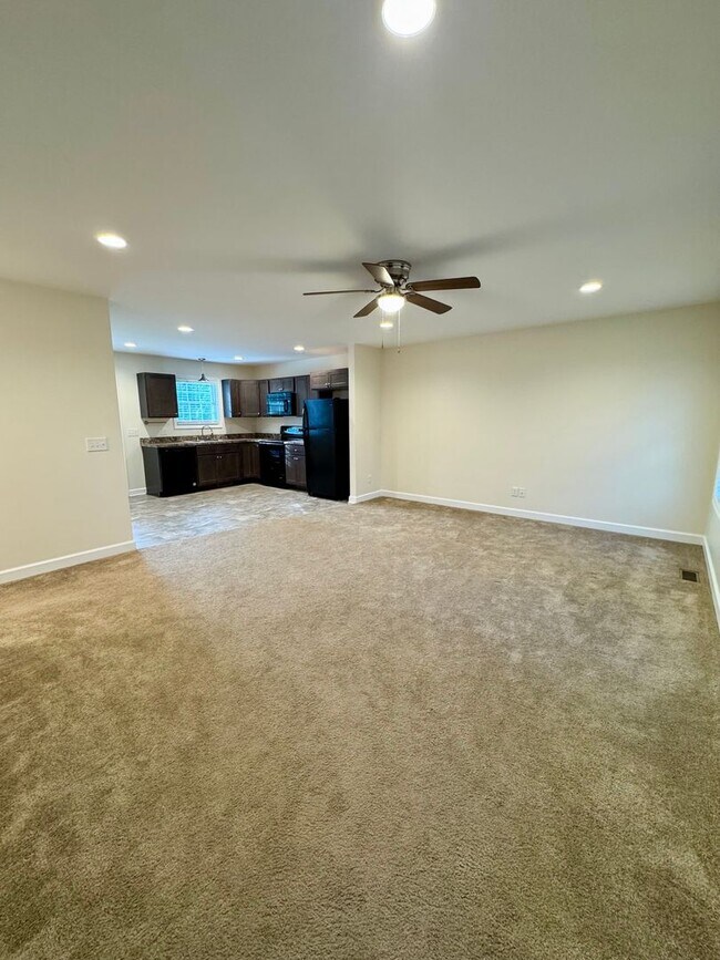 Photo - Duplex for Rent in Woodstock