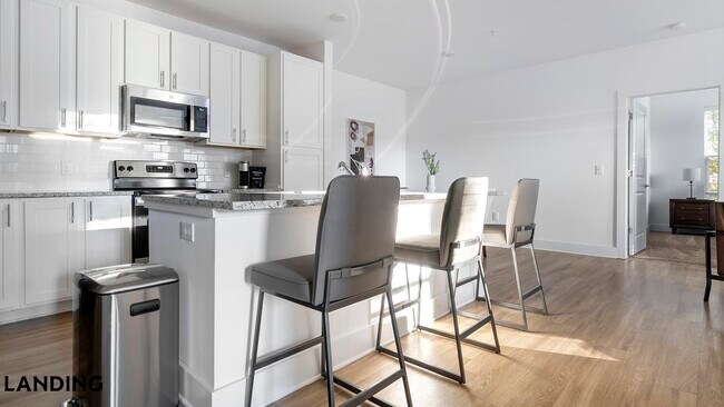 Photo - 5209 Craftsman Dr Unidad 700-310