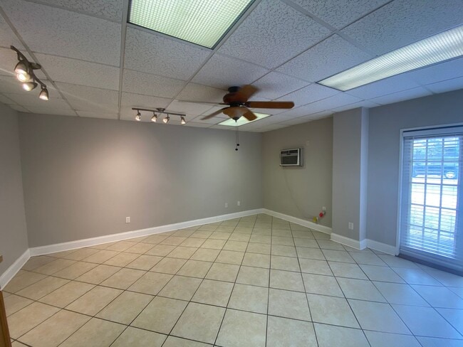 Photo - 1824 Hendricks Ave Unit 1824 Hendricks Avenue #2