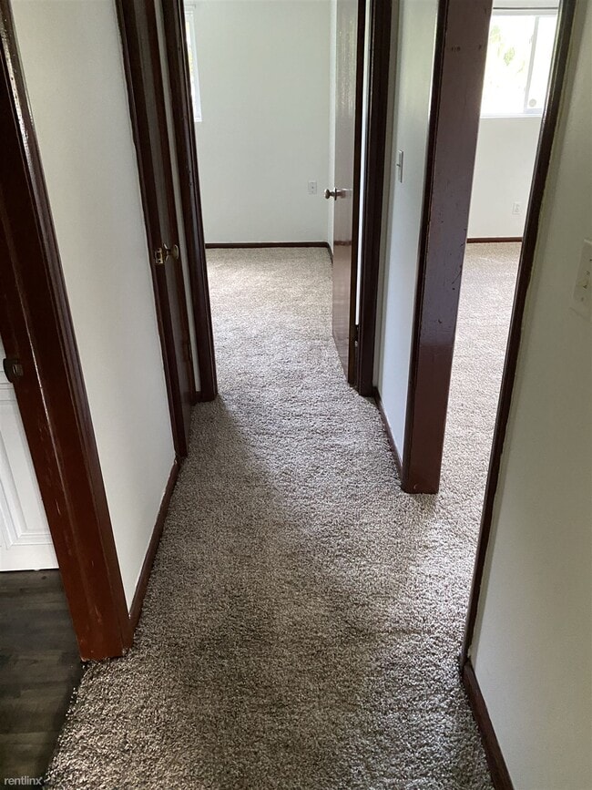 Photo - 2 br, 1 bath Duplex - 3220 Roanoke Street 3