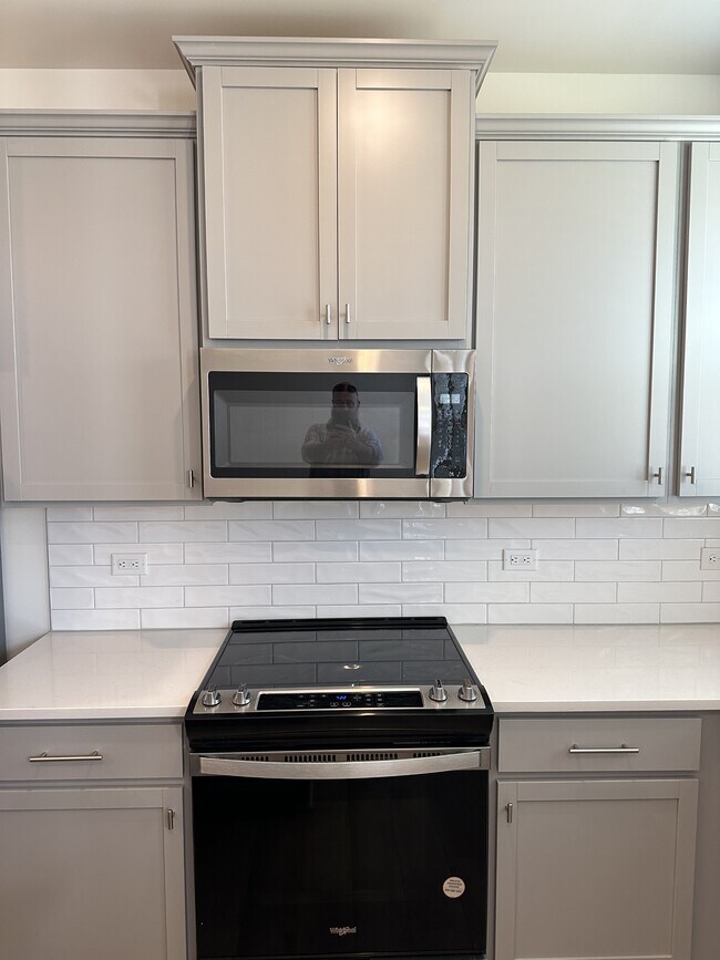 Photo - 1027 S Point Rd