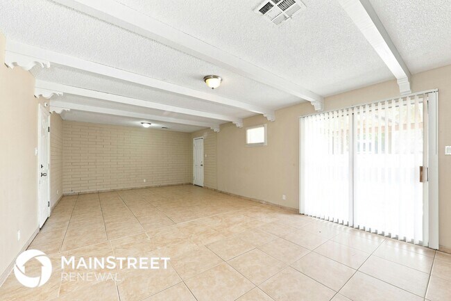 6231 W Highland Ave