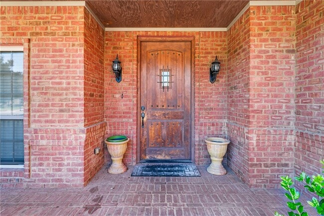 Photo - 2265 N Covington Park Blvd