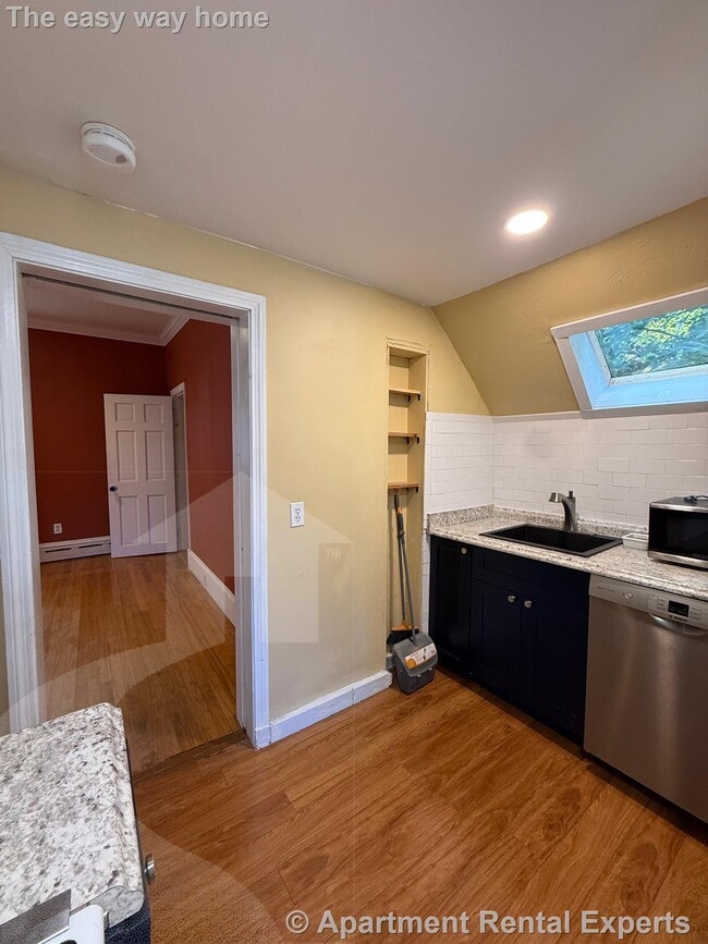 Photo - 11 Beech St Unit #2