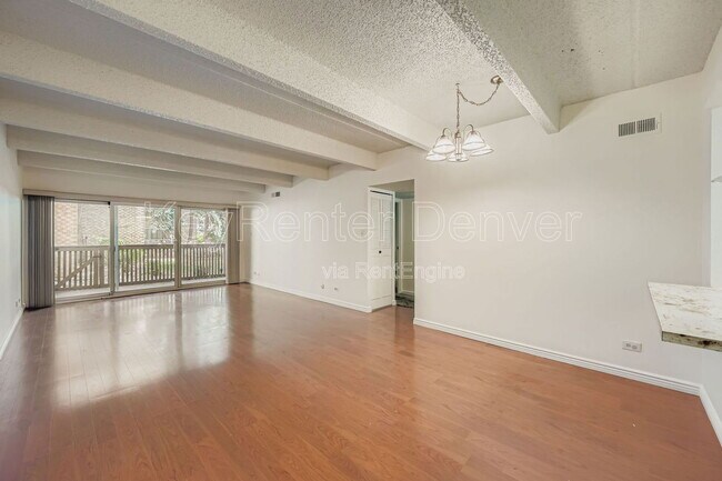 Photo - 8060 E Girard Ave Unidad 101