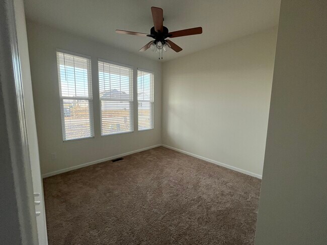 Photo - 151 Figleaf Ln