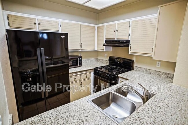 Photo - 24153 Del Monte Dr. Unit #359