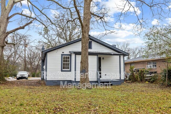 Photo - 1228 19th Pl SW