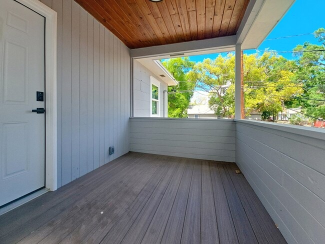 Photo - 1035 15th Ave S