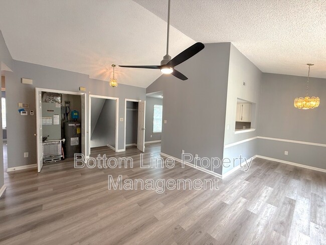 Photo - 5206 Amity Springs Dr