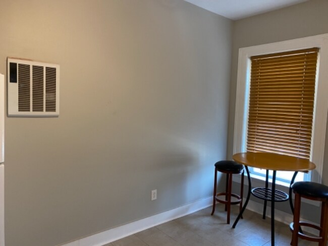 Photo - 1132 Wayne Ave