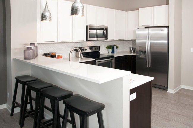 Building Photo - The Axis Rental