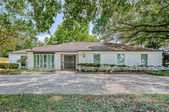 Photo - 5319 S Braeswood Blvd Casa