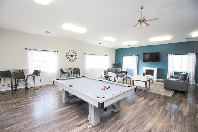 Photo - Mountain View Village