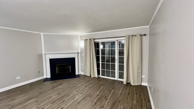 Photo - 1926 Grove Ave