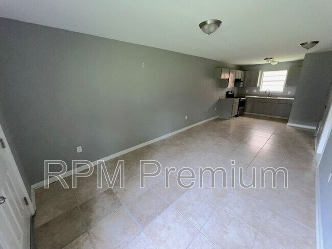 Photo - 5159 Baker Blvd Unit B