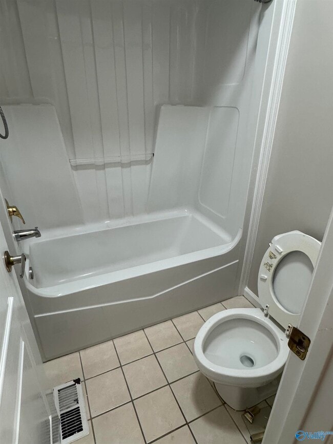 Photo - 113 Montrose Dr