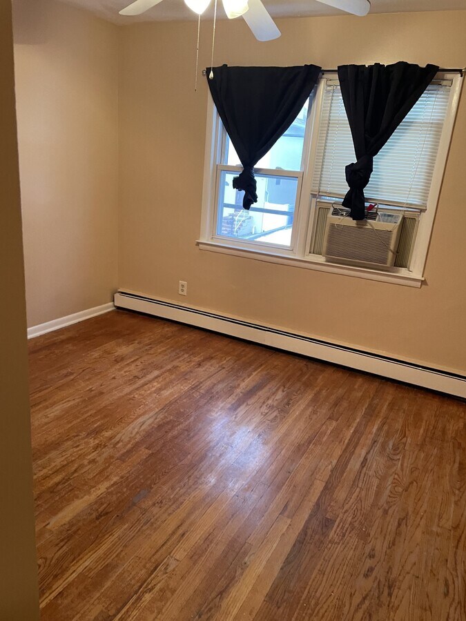 250256 Ridgefield Ave Apartments Bogota, NJ