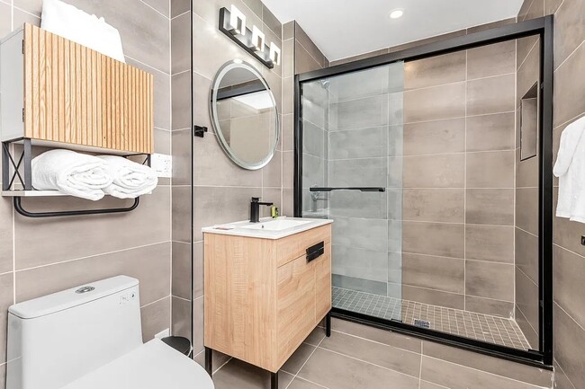 Photo - 32 Rutgers St Unit 403