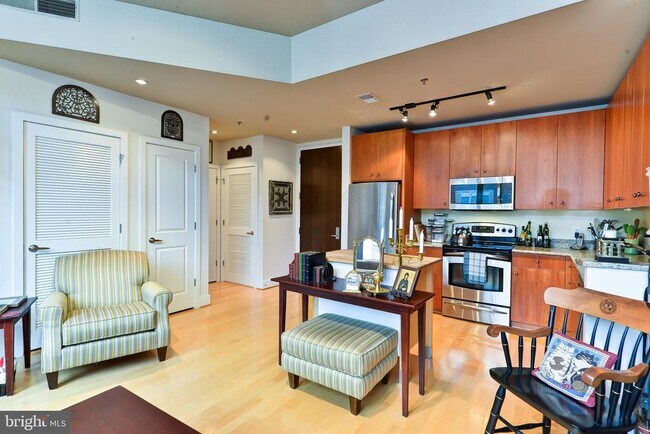 Photo - 520 John Carlyle St Unit 234