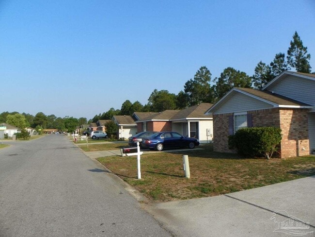 8931 Forest Oak Dr