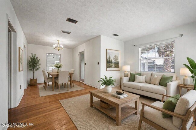 Photo - 4252 Pinewood Ave