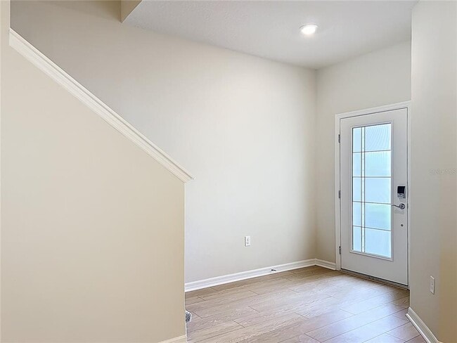 Photo - 431 Meadowland Pt