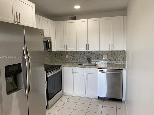 Photo - 400 SW 134th Way Unit 413F