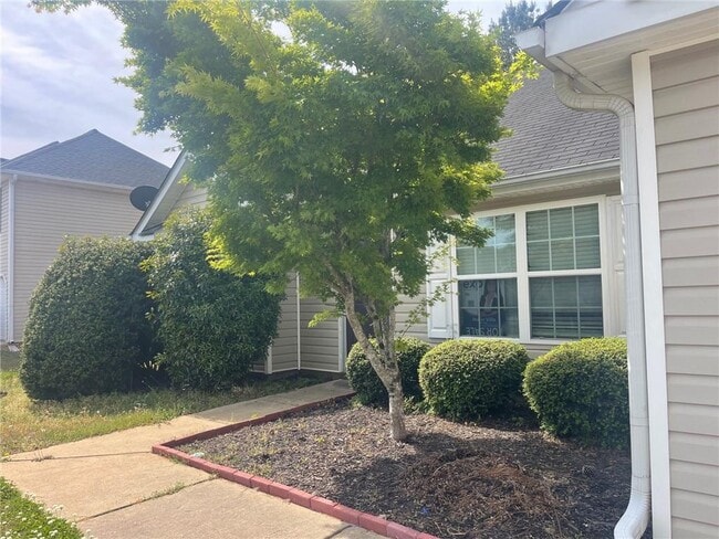 Photo - 170 Millwheel Dr
