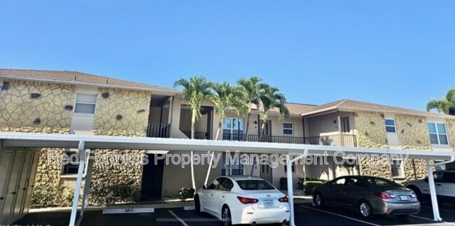 Photo - 1304 Miramar St Unidad #202