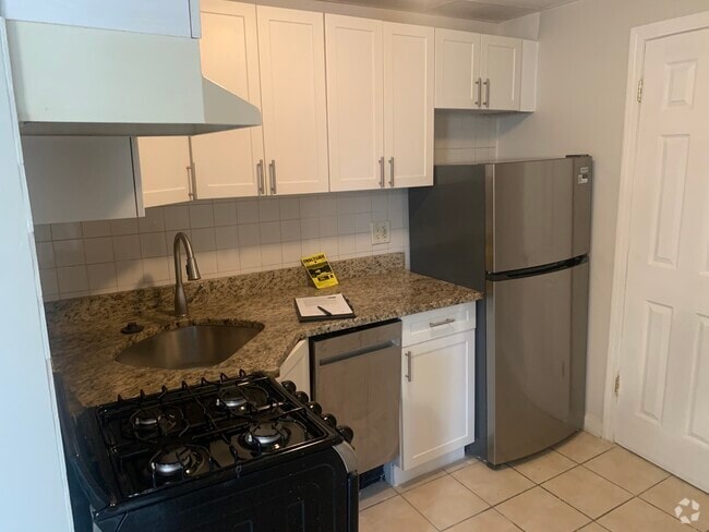 Building Photo - 110 Sciarappa St Rental