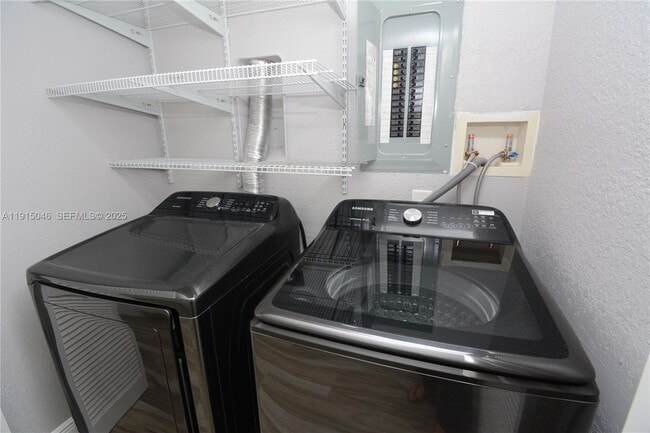 Photo - 9219 SW 227th St