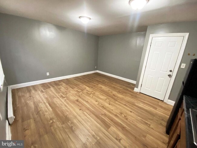 Photo - 1934 W Ontario St Unit 3RD FL