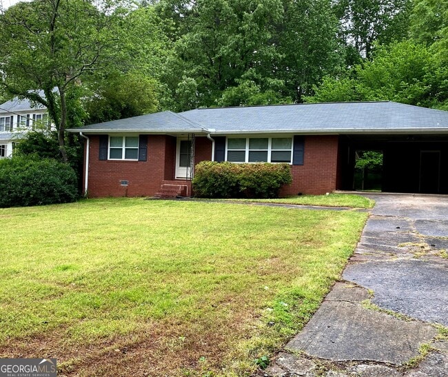Photo - 452 Windsor Dr SW House