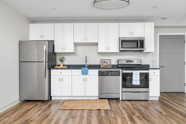 Photo - 170 Ridge Rd Unit 104